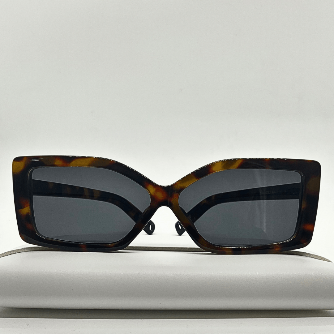 Audrey Frame - Expressive Cherry