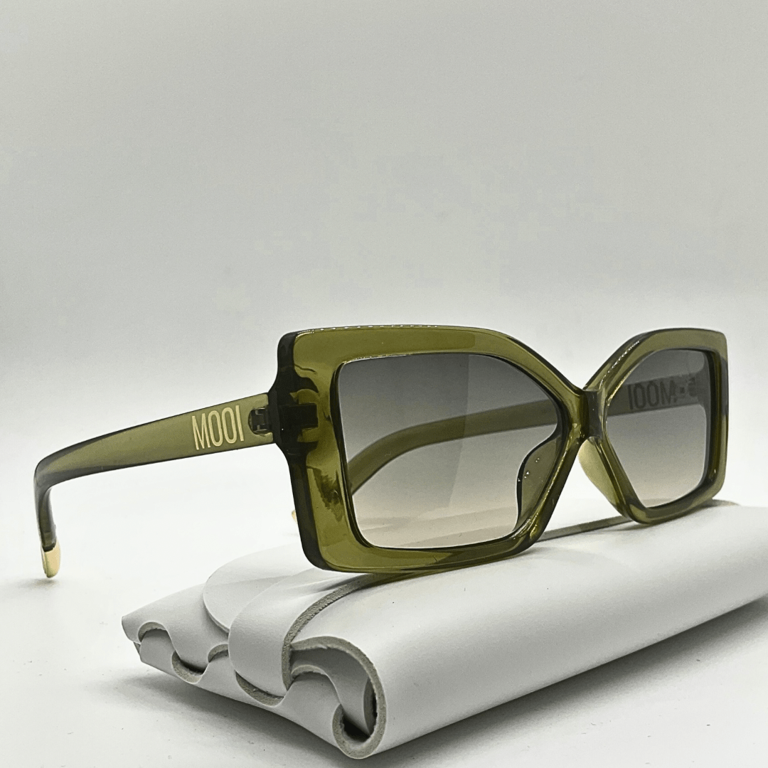 Audrey Frame - Expressive Cherry