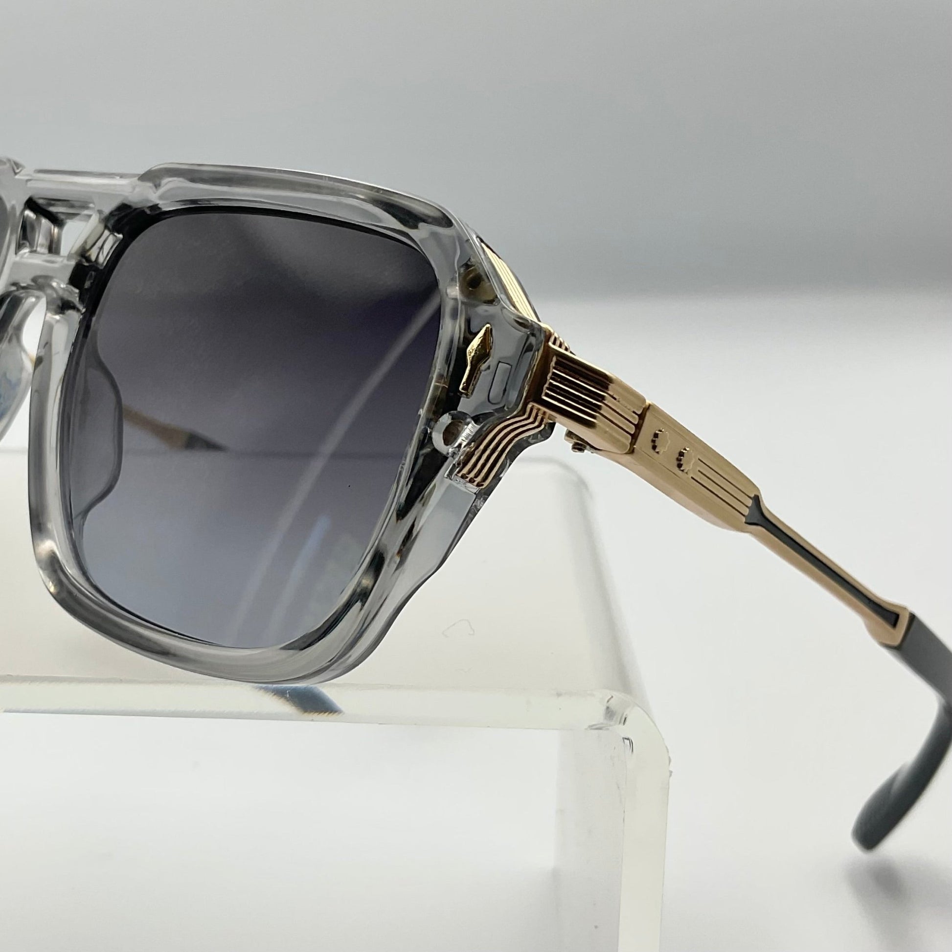 Bravo Frames - Expressive Cherry