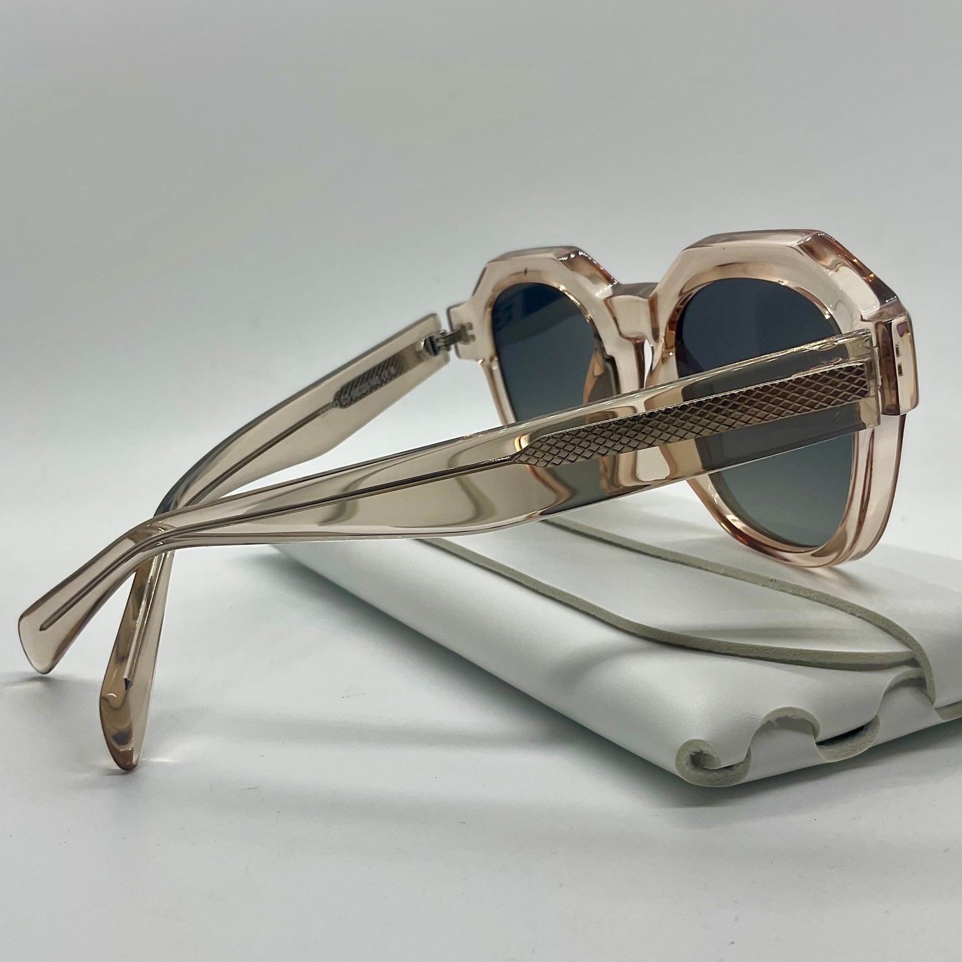 Celeste - Polarised - Expressive Cherry