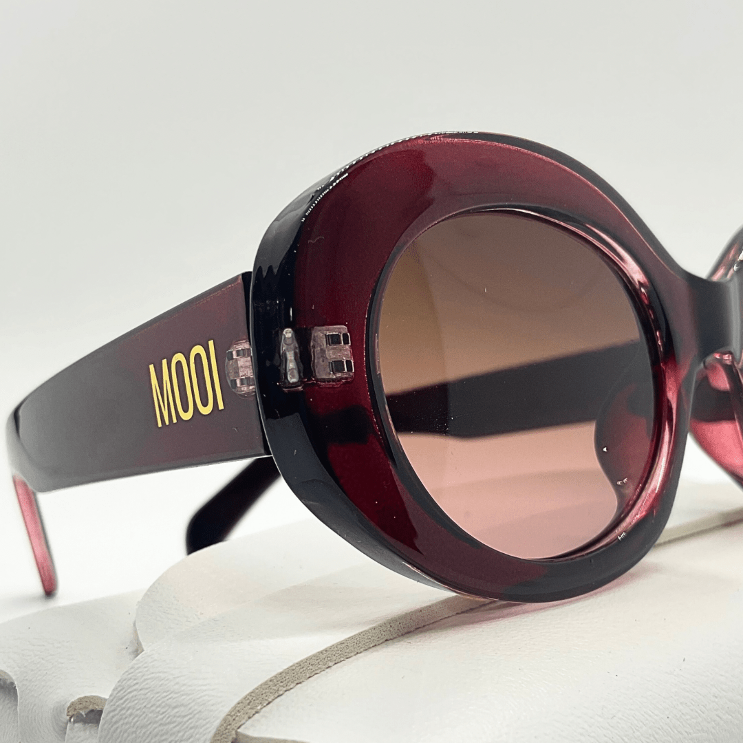 Chloe (Cherry) - Expressive Cherry