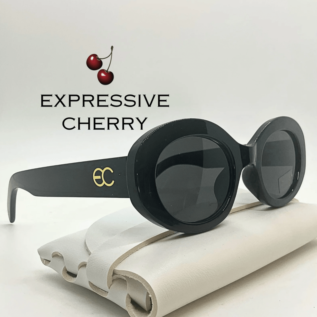 Chloe (Noir) - Expressive Cherry