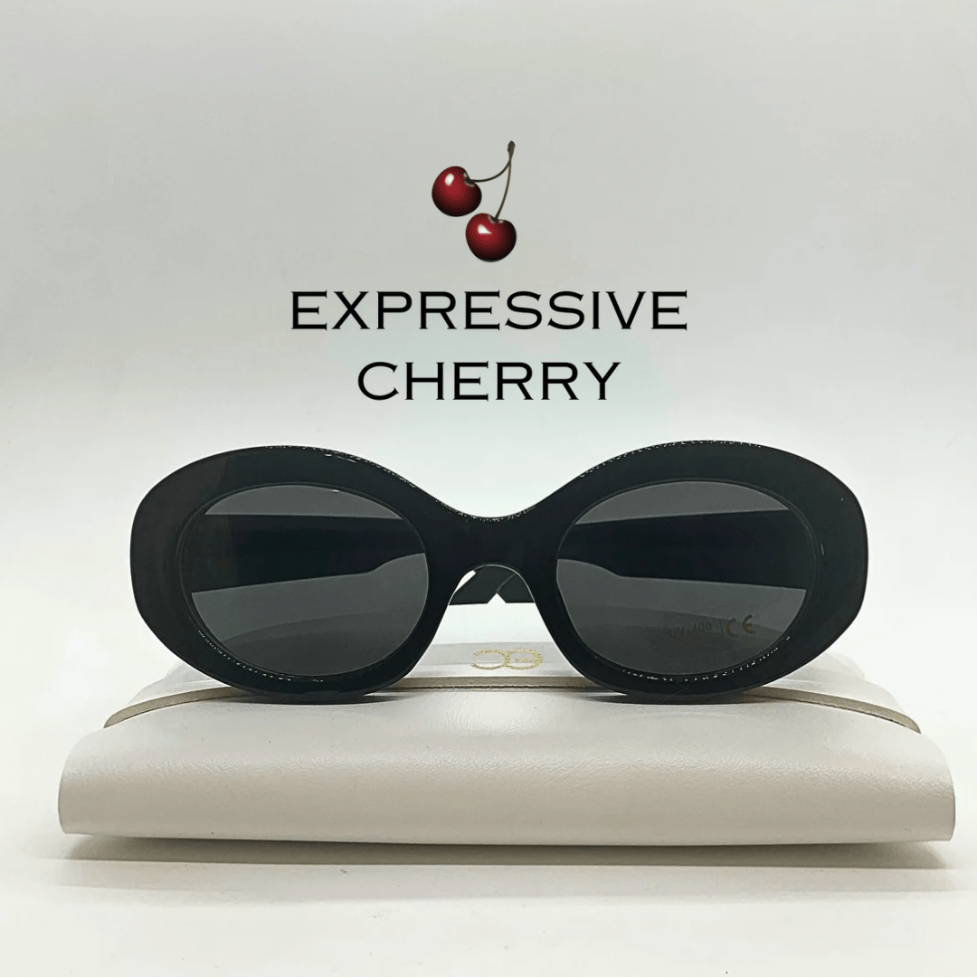 Chloe (Noir) - Expressive Cherry