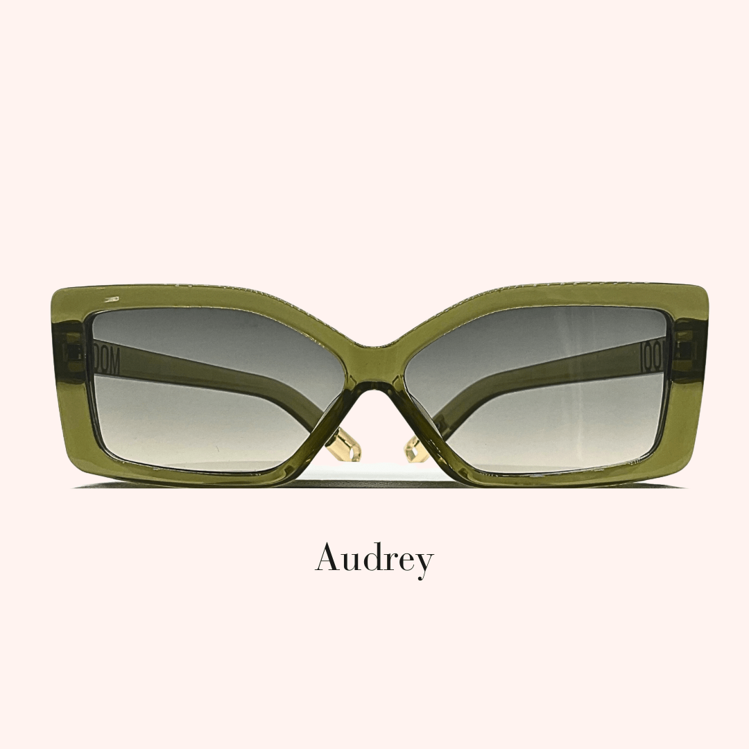 Audrey Frame - Expressive Cherry
