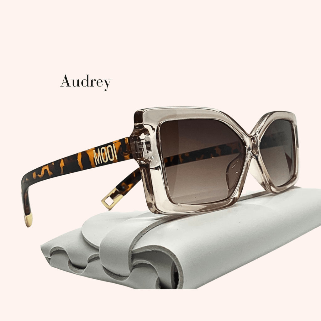 Audrey Frame - Expressive Cherry