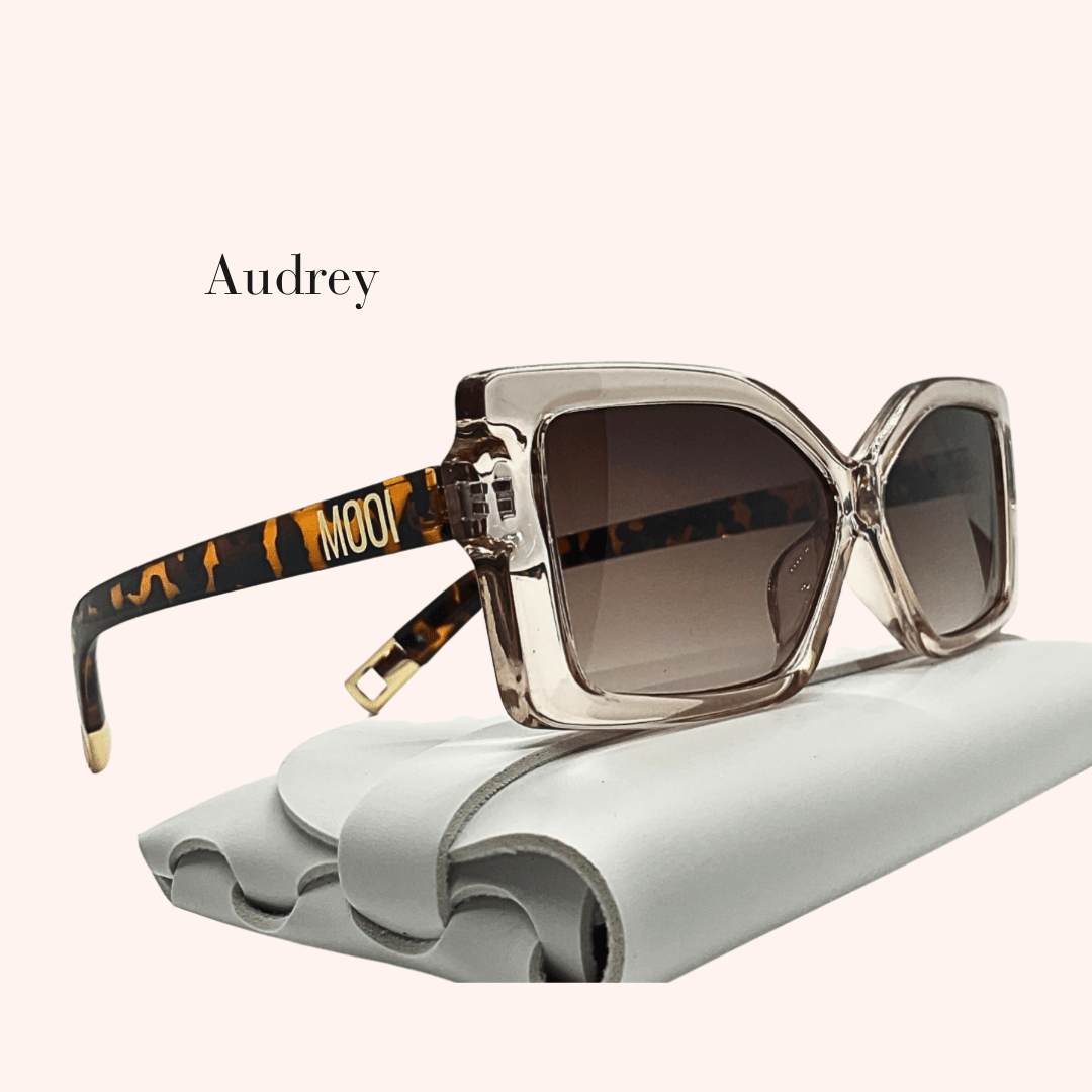 Audrey Frame - Expressive Cherry