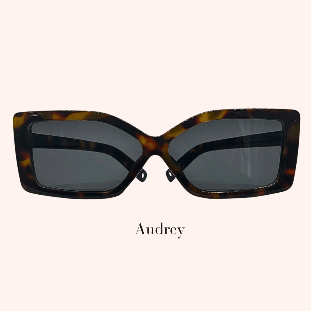 Audrey Frame - Expressive Cherry