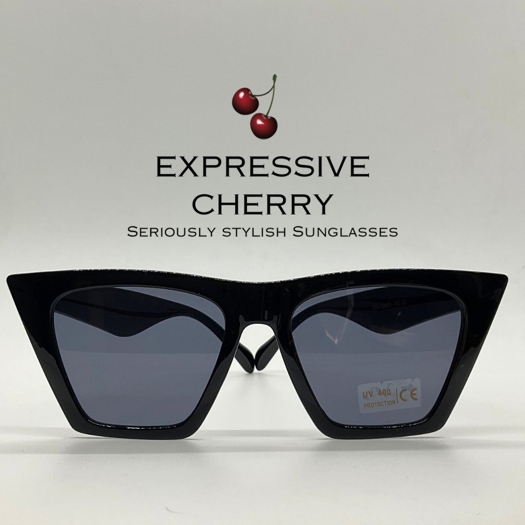 Lorna Noir - Expressive Cherry