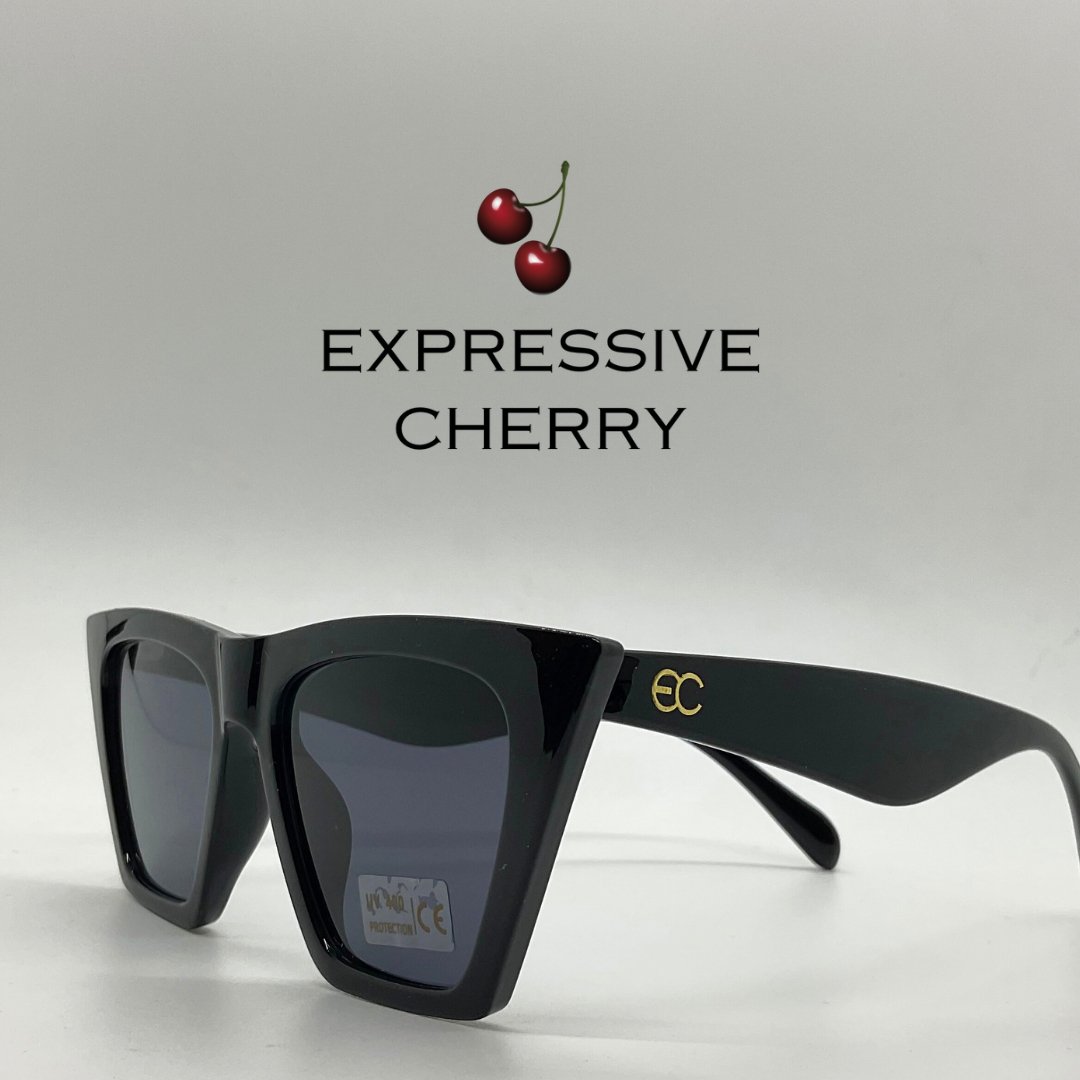 Lorna Noir - Expressive Cherry