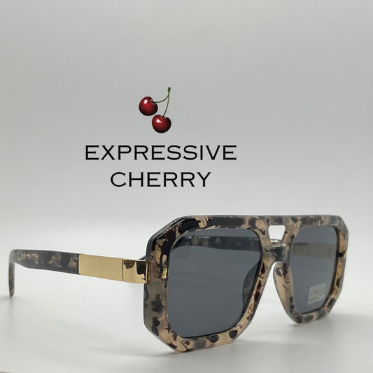 Millar (leopard) - Expressive Cherry