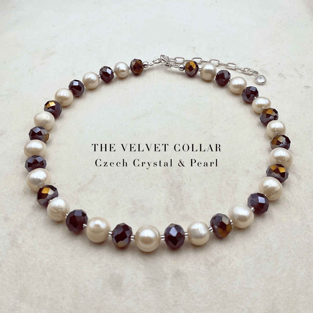 The Velvet Collar Choker - Expressive Cherry