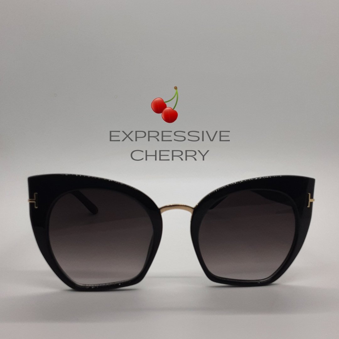 Daisy (Black) - Expressive Cherry