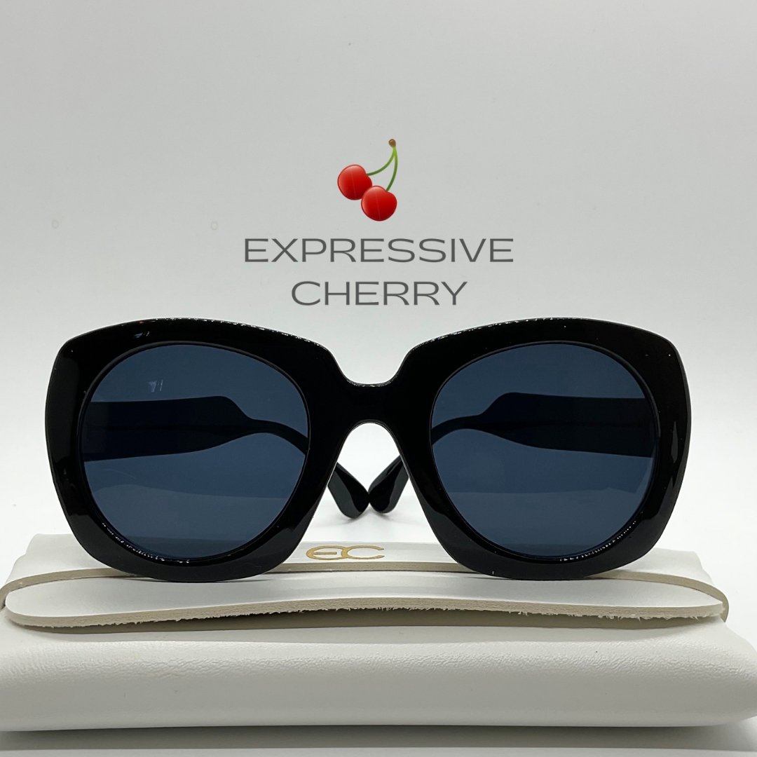 Hepburn - Expressive Cherry